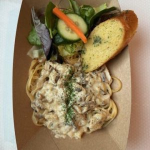 Creamy Mushroom & Chicken linguini + Salad